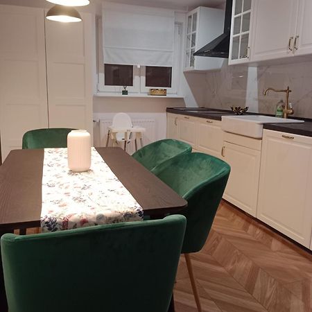 Tabago Studio 5 Gdansk Bilik gambar
